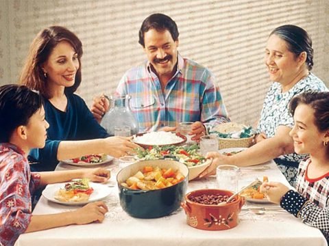 How a Low Carb Lifestyle Can Help Your Entire Family