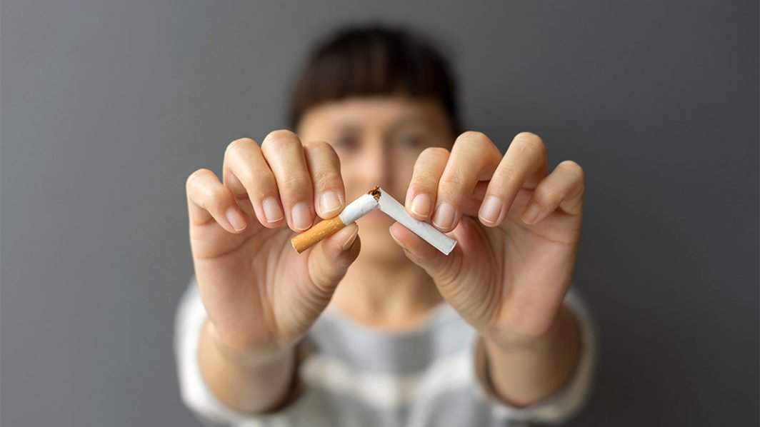 Santa Claus Made me smoke - Ian Clark helped me quit
