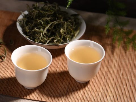 Special Yunnan Green Tea – Buddhist’s Favorite