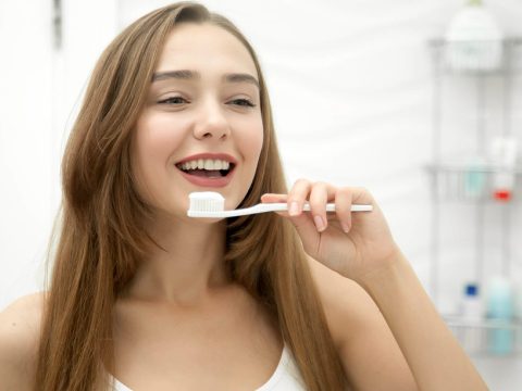 How to Brush Your Teeth